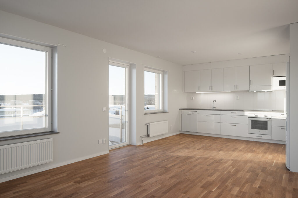 JW_230113_114608_webb_&_socialmedia