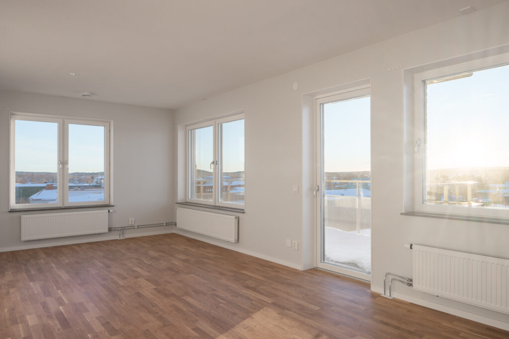 JW_230113_114940_webb_&_socialmedia